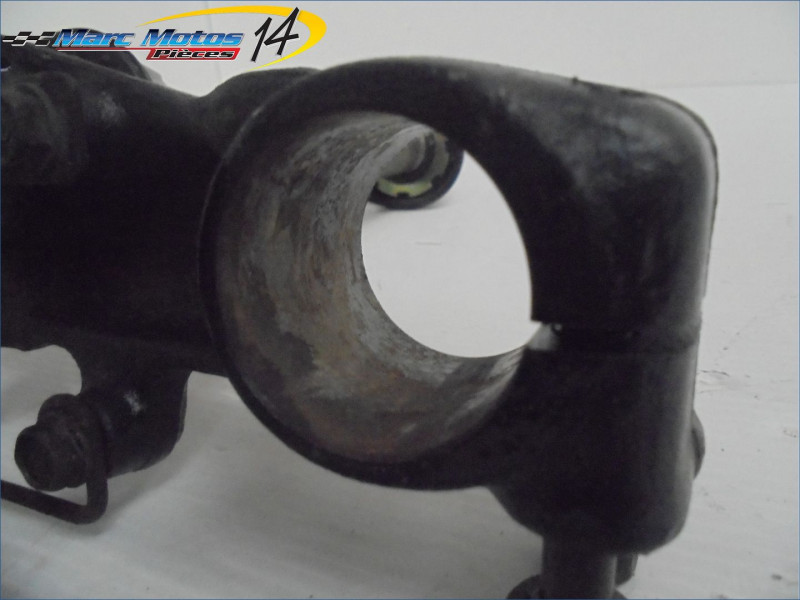 TE DE FOURCHE INFERIEUR HONDA 125 NX 1993