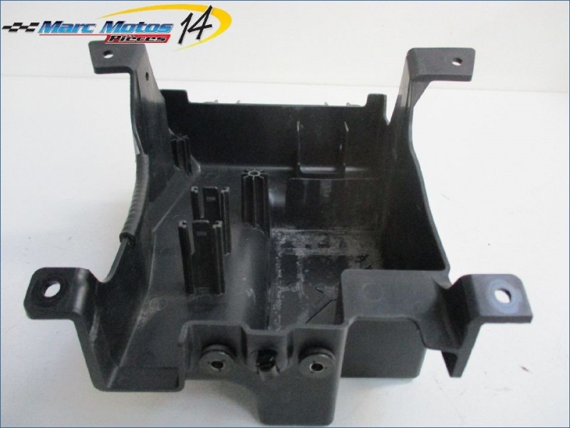 SUPPORT BATTERIE KAWASAKI Z1000 2011