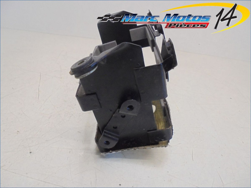 SUPPORT BATTERIE SUZUKI 650 DRSE 1993