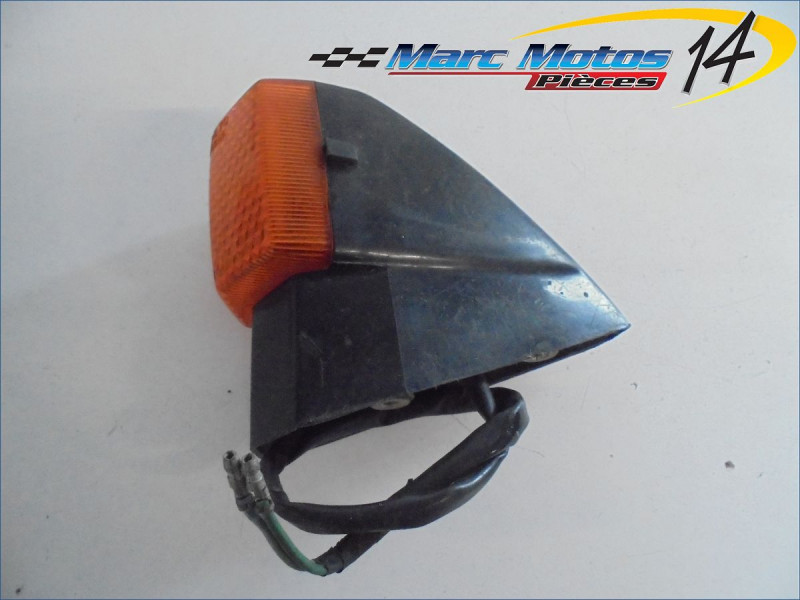 CLIGNOTANT ARRIERE DROIT HONDA 1000 CBR F SC21