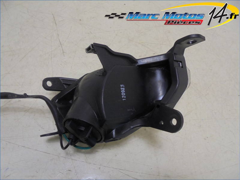 CLIGNOTANT ARRIERE DROIT YAMAHA 530 TMAX 2012