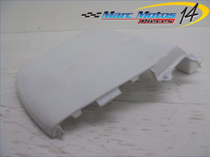 JONCTION ARRIERE DE CACHES LATERAUX HONDA 600 CBR F 1992