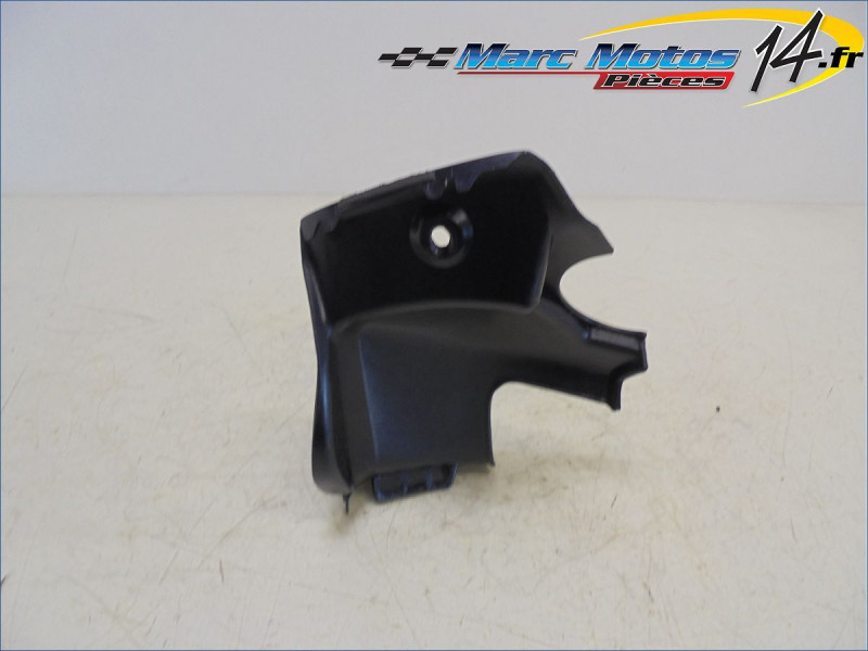 HABILLAGE DE TETE DE FOURCHE DROIT HONDA 1000 CBR R 2007