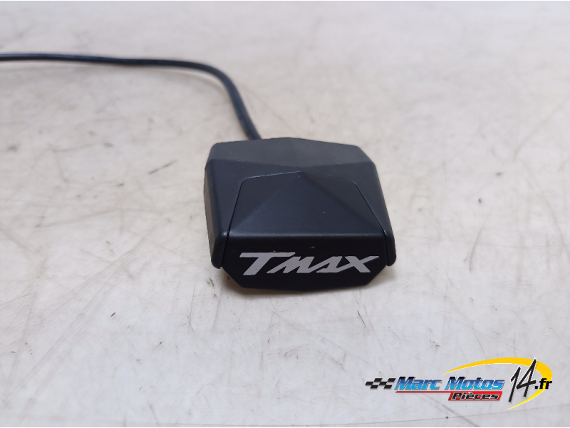 ECLAIRAGE DE PLAQUE YAMAHA 560 TMAX TECH MAX 2021