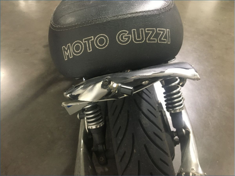 MOTO GUZZI V7 STONE 