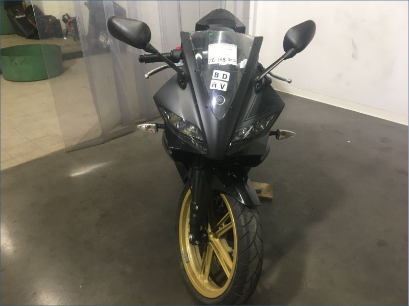 YAMAHA 125 YZF R 