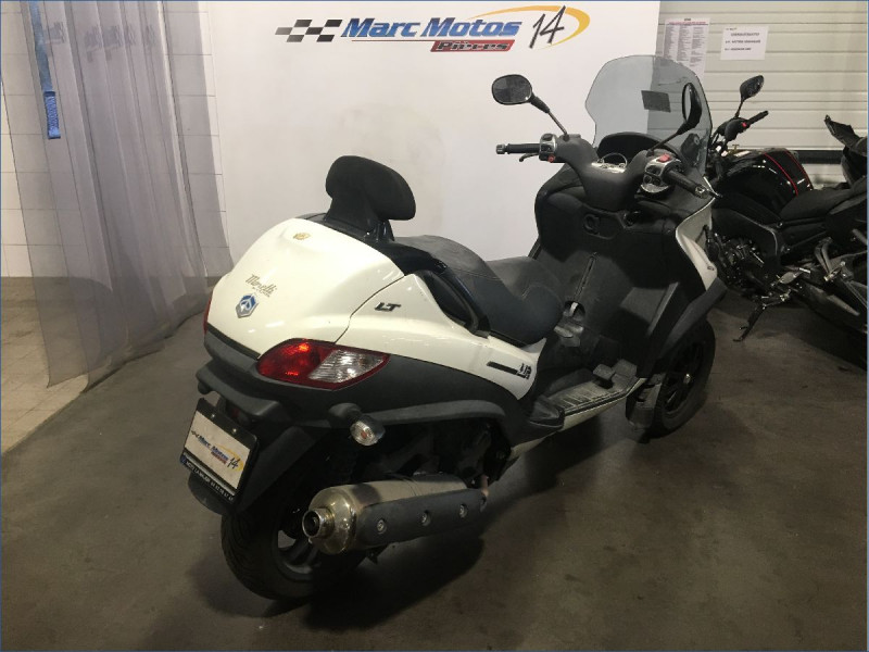 PIAGGIO 400 MP3 LT 