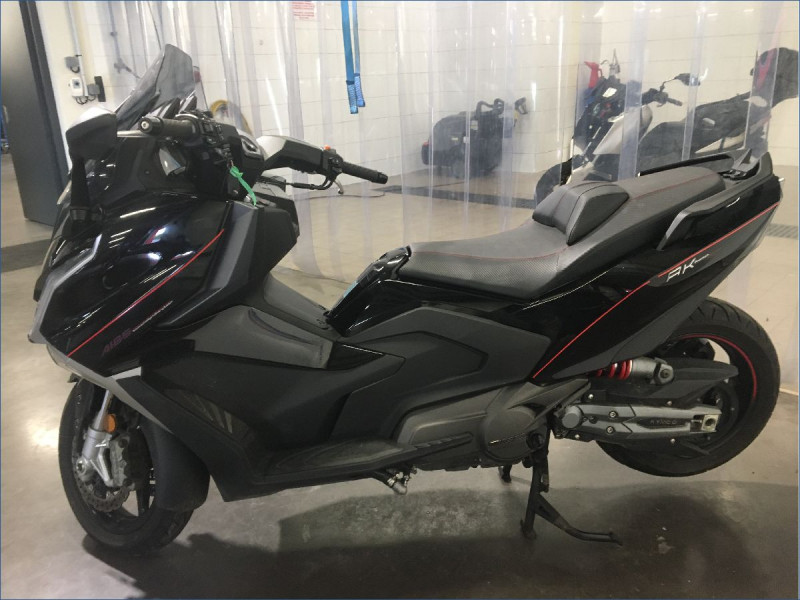 KYMCO 550 AK 