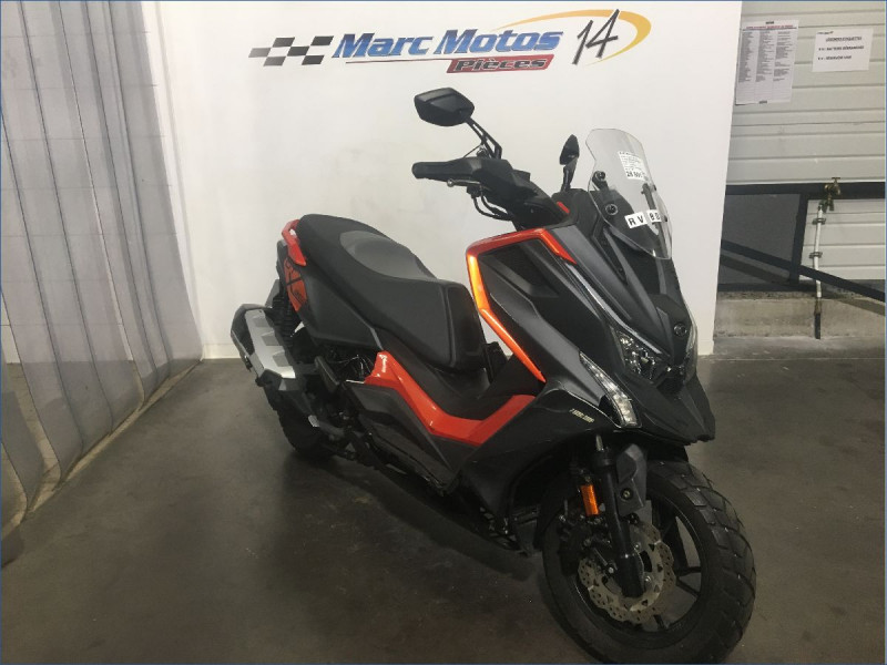 KYMCO 360 DTX 