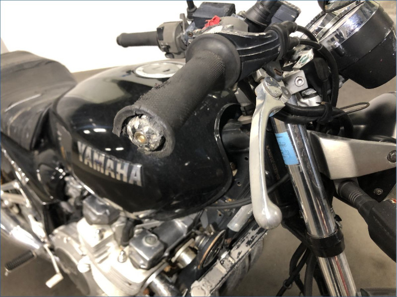 YAMAHA 1300 XJR 