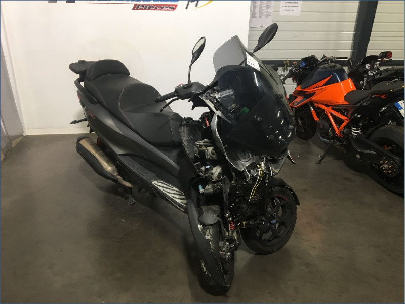 PIAGGIO 500 MP3 HPE SPORT