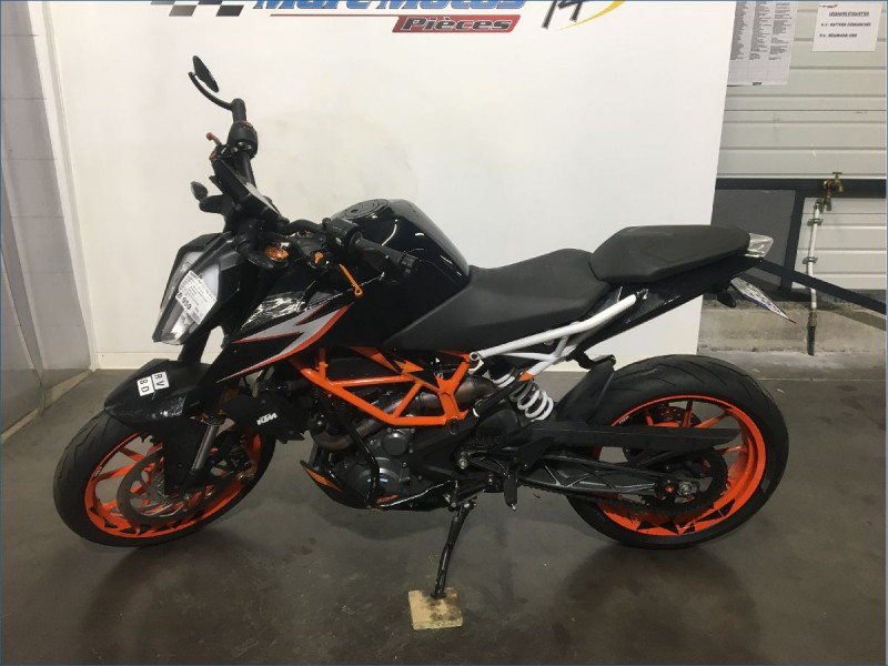 KTM 390 DUKE 