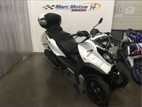 PIAGGIO 350 MP3 LT