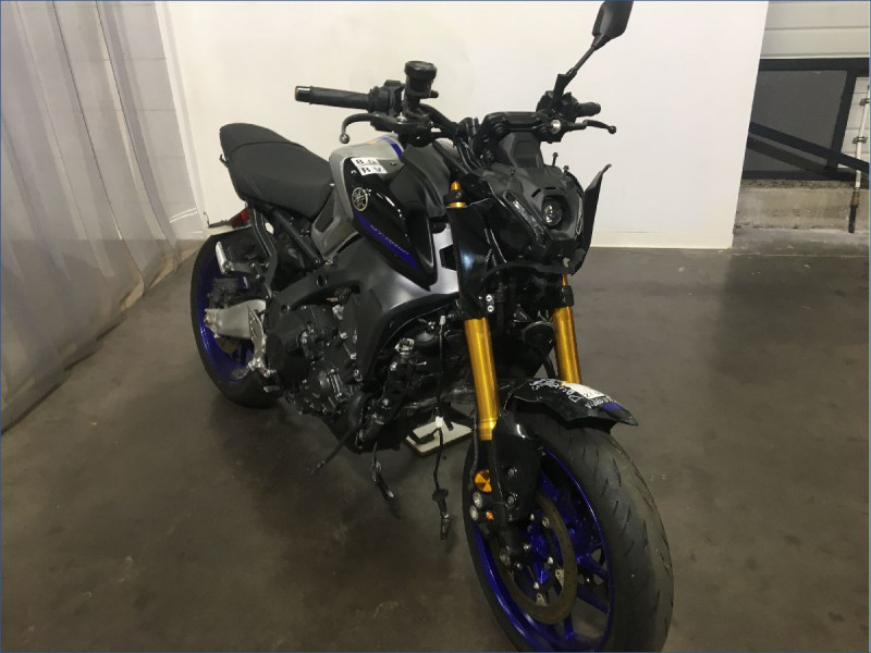 YAMAHA MT09 