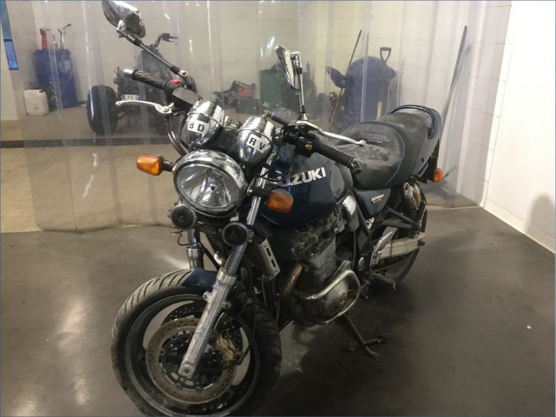 SUZUKI 1200 GSX 