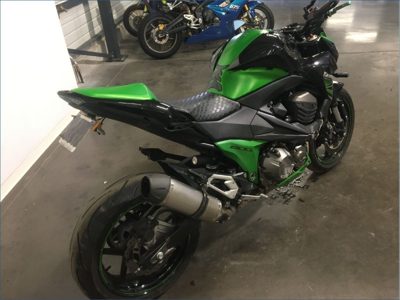 KAWASAKI Z800 