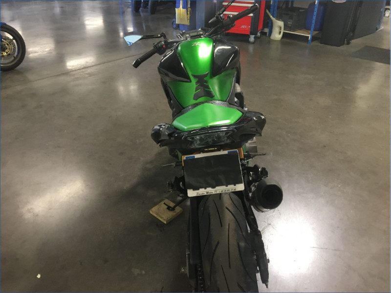 KAWASAKI Z800 