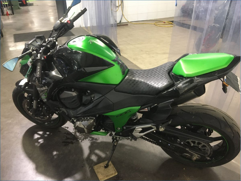 KAWASAKI Z800 