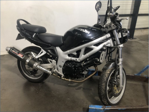 SUZUKI 650 SV N