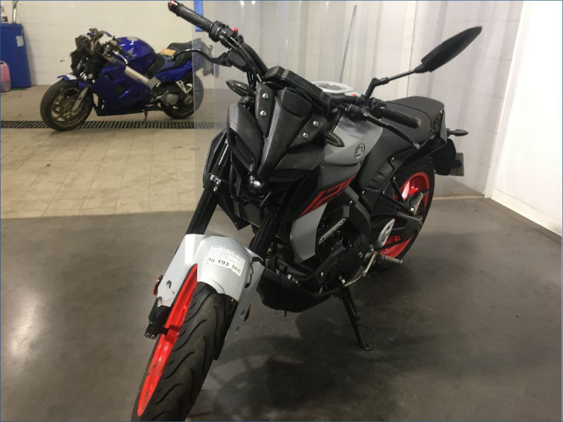 YAMAHA 125 MT 