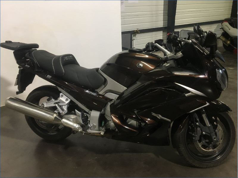 YAMAHA 1300 FJR 