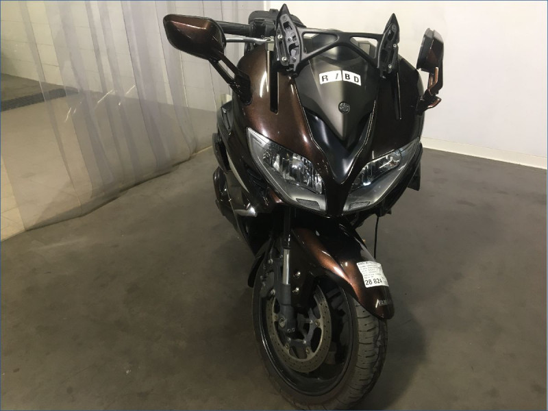 YAMAHA 1300 FJR 