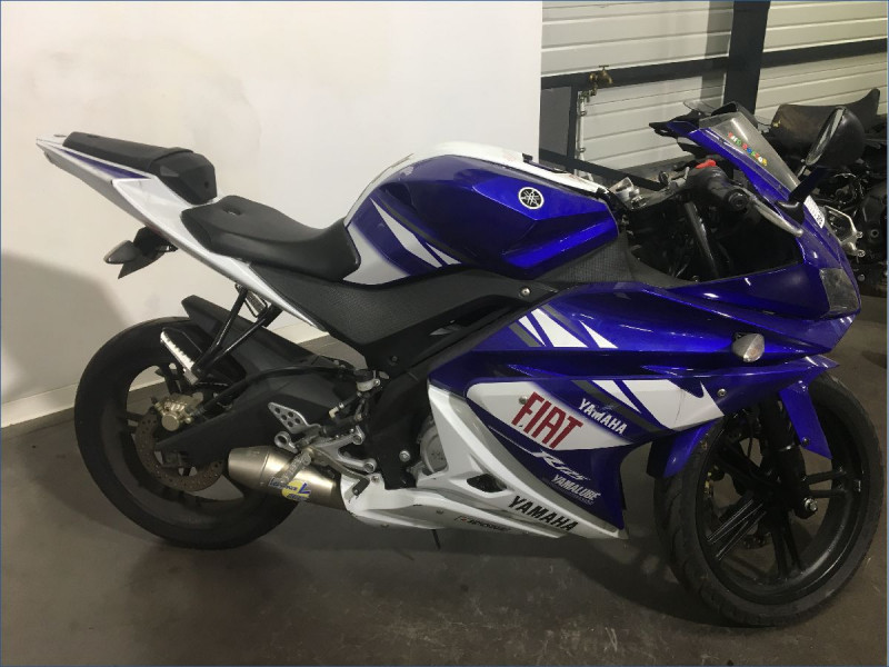 YAMAHA 125 YZF R 