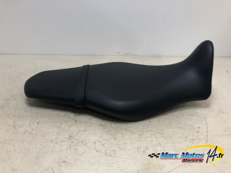 SELLE BIPLACE YAMAHA MT09 2021