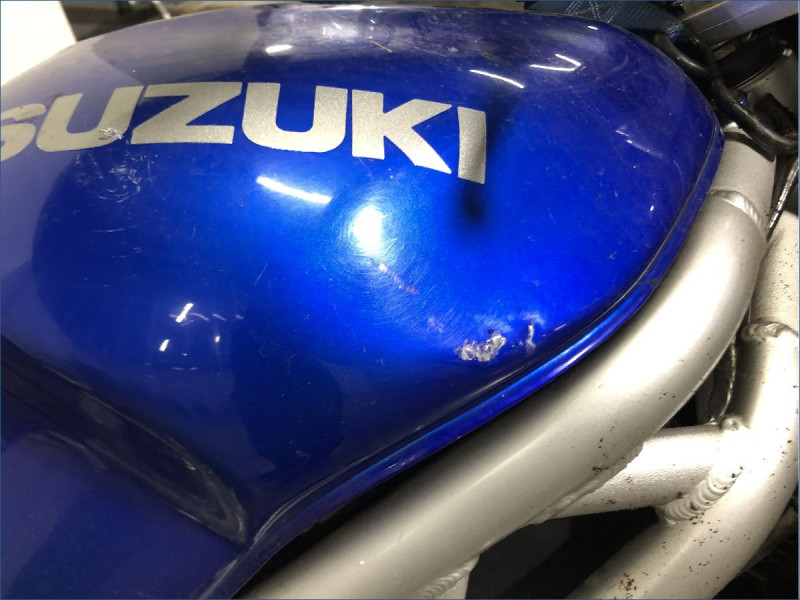 SUZUKI 650 SV 