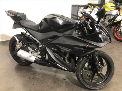 YAMAHA 125 YZF R 