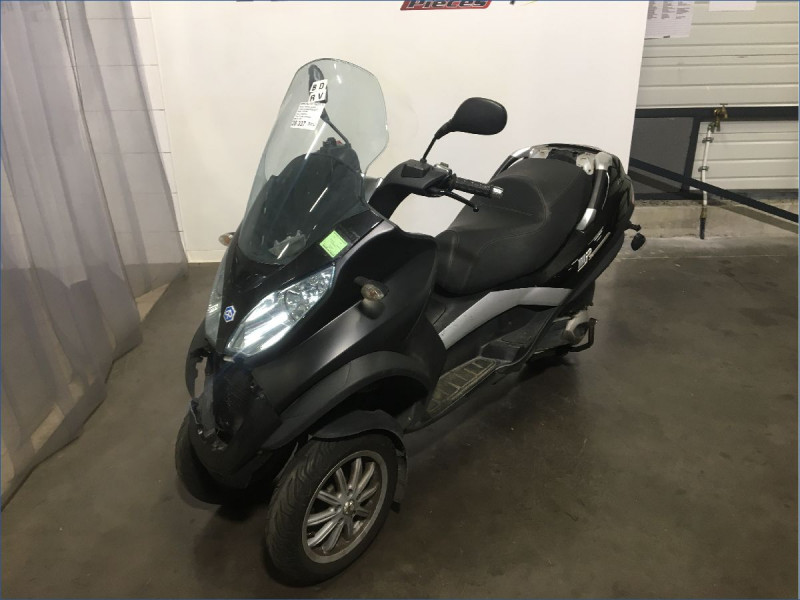 PIAGGIO 300 MP3 LT