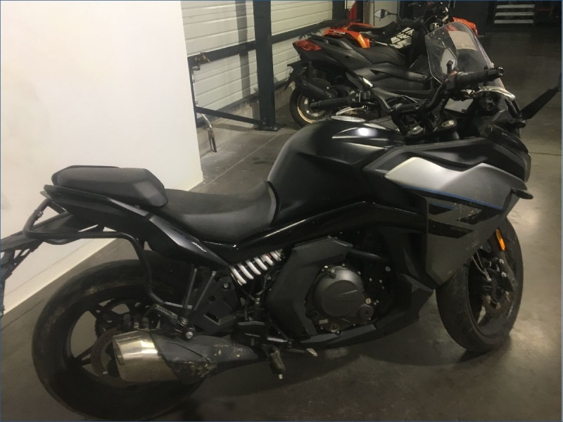 CFMOTO 650 GT 