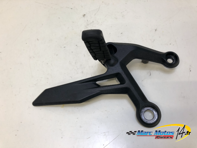 PLATINE AVANT GAUCHE KTM 890 DUKE 2023