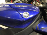 YAMAHA R1 