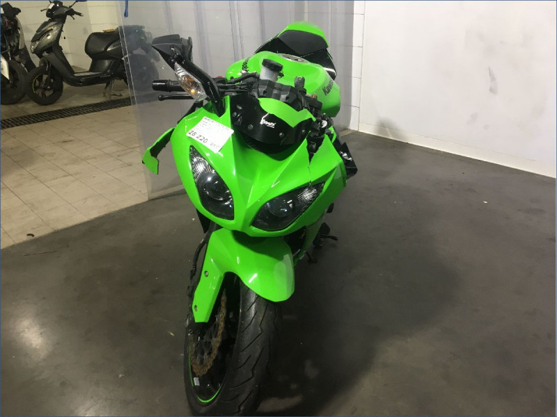 KAWASAKI ZX10R 