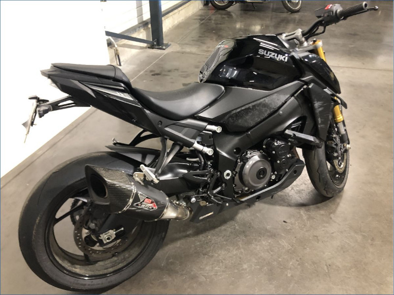 SUZUKI 1000 GSX-S 