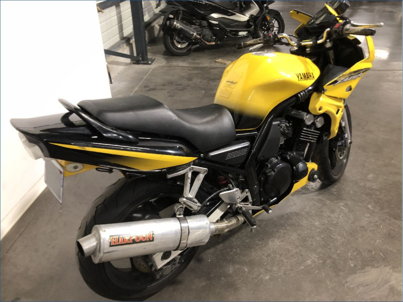 YAMAHA 600 FAZER 