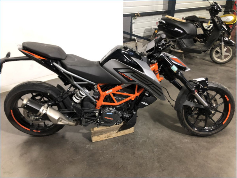 KTM 125 DUKE 