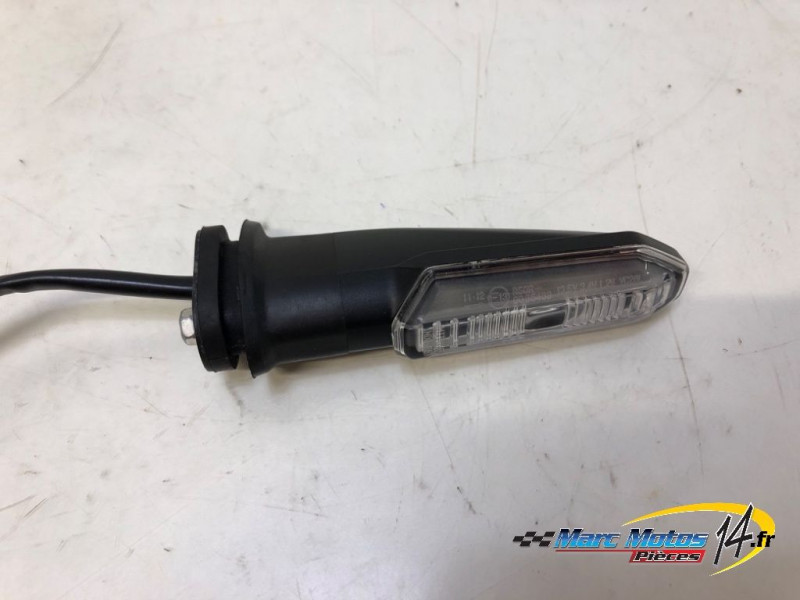 CLIGNOTANT ARRIERE DROIT HONDA 750 HORNET 2023
