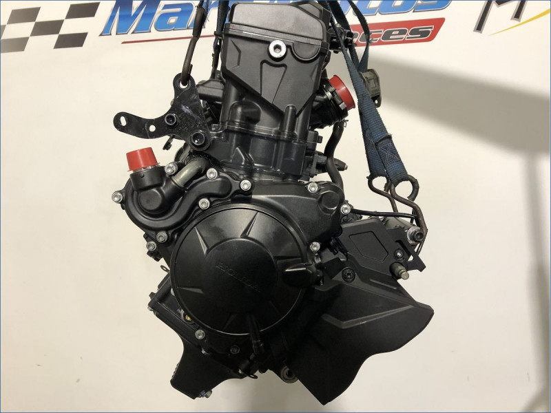 MOTEUR HONDA 750 HORNET 2023