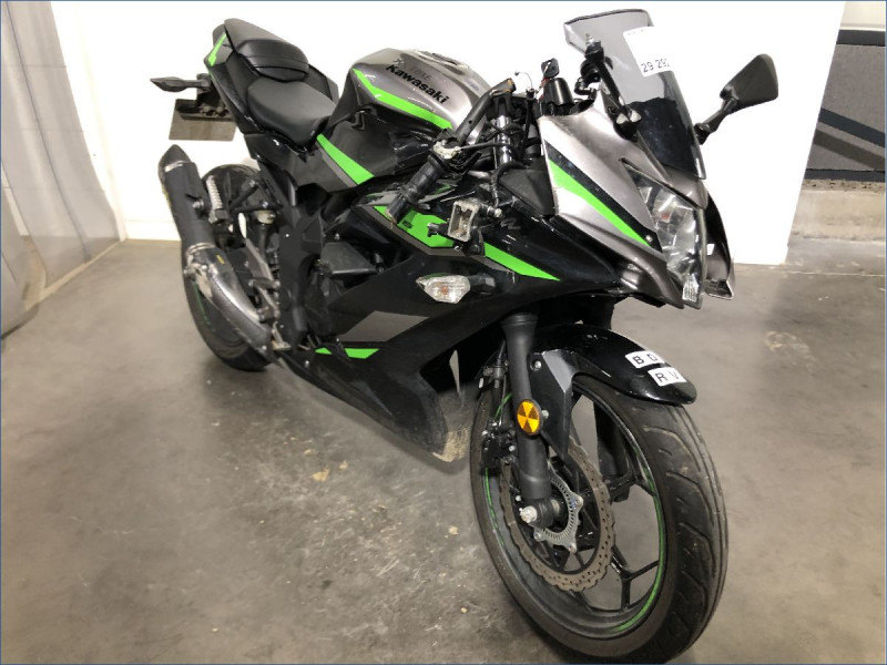 KAWASAKI 125 NINJA 