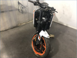 KTM 890 DUKE R