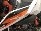 KTM 890 DUKE R