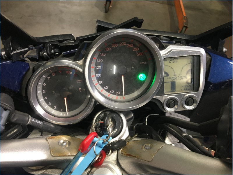 YAMAHA 1300 FJR 