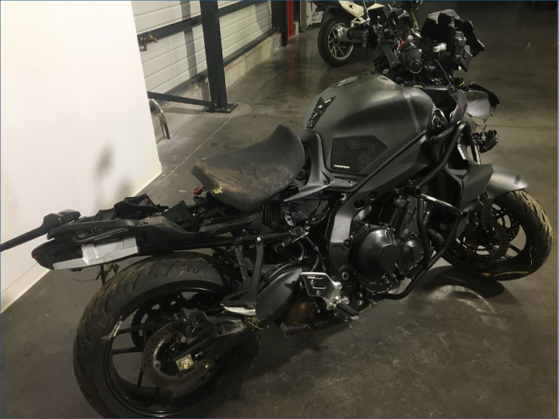 YAMAHA MT09 TRACER