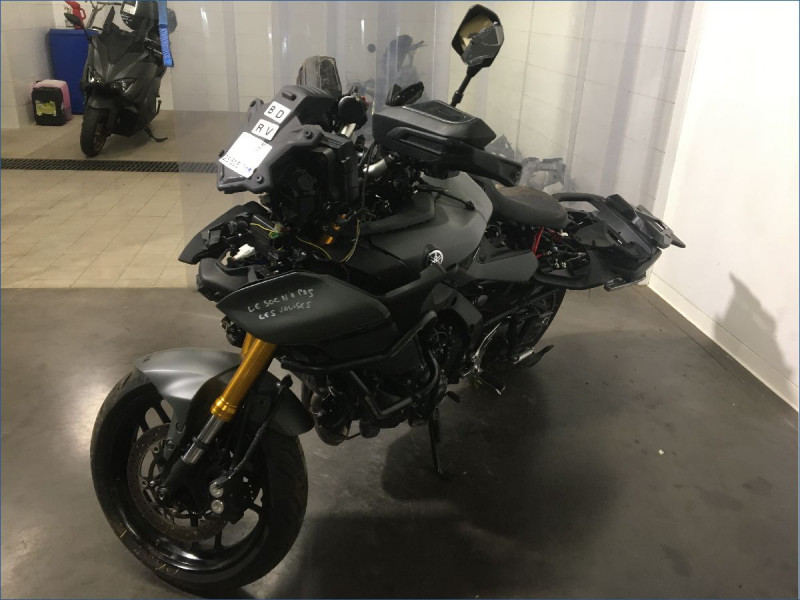 YAMAHA MT09 TRACER