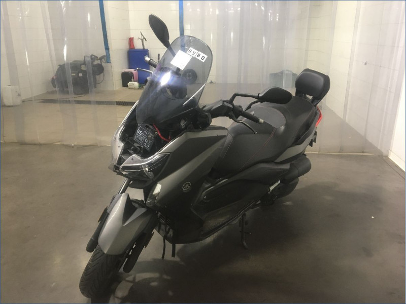 YAMAHA 125 XMAX 