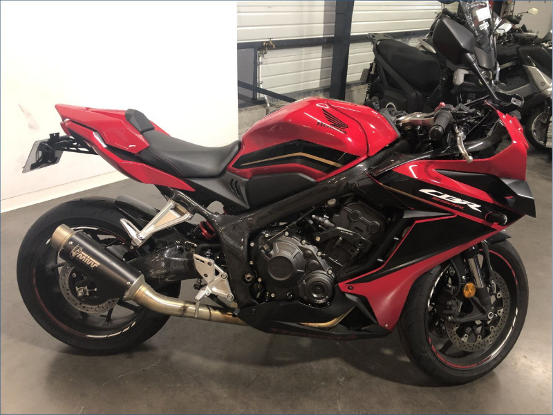 HONDA CBR650R 