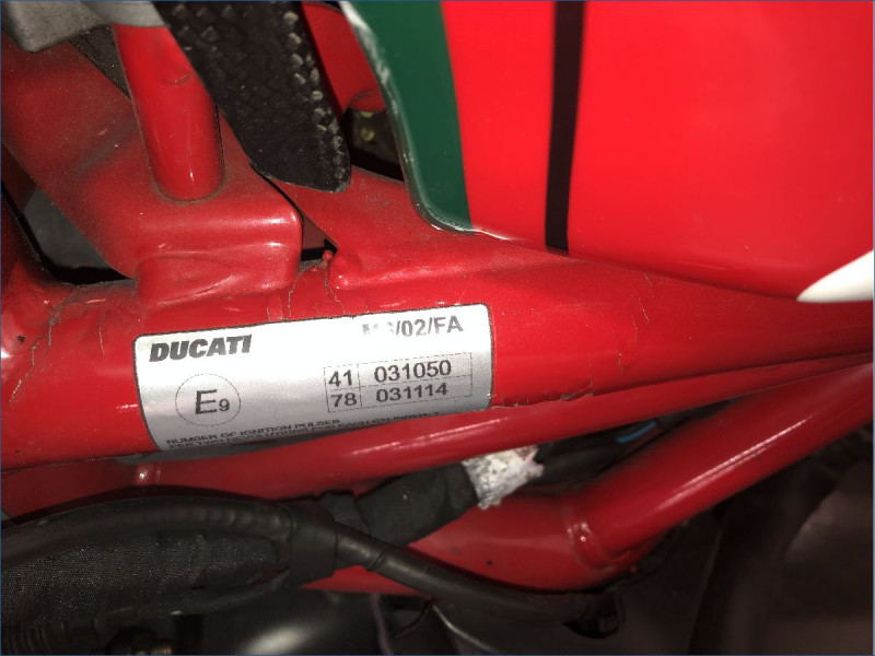 DUCATI 1200 MONSTER S