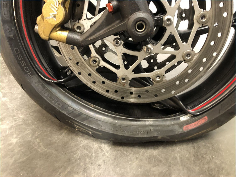 TRIUMPH 675 STREET TRIPLE R